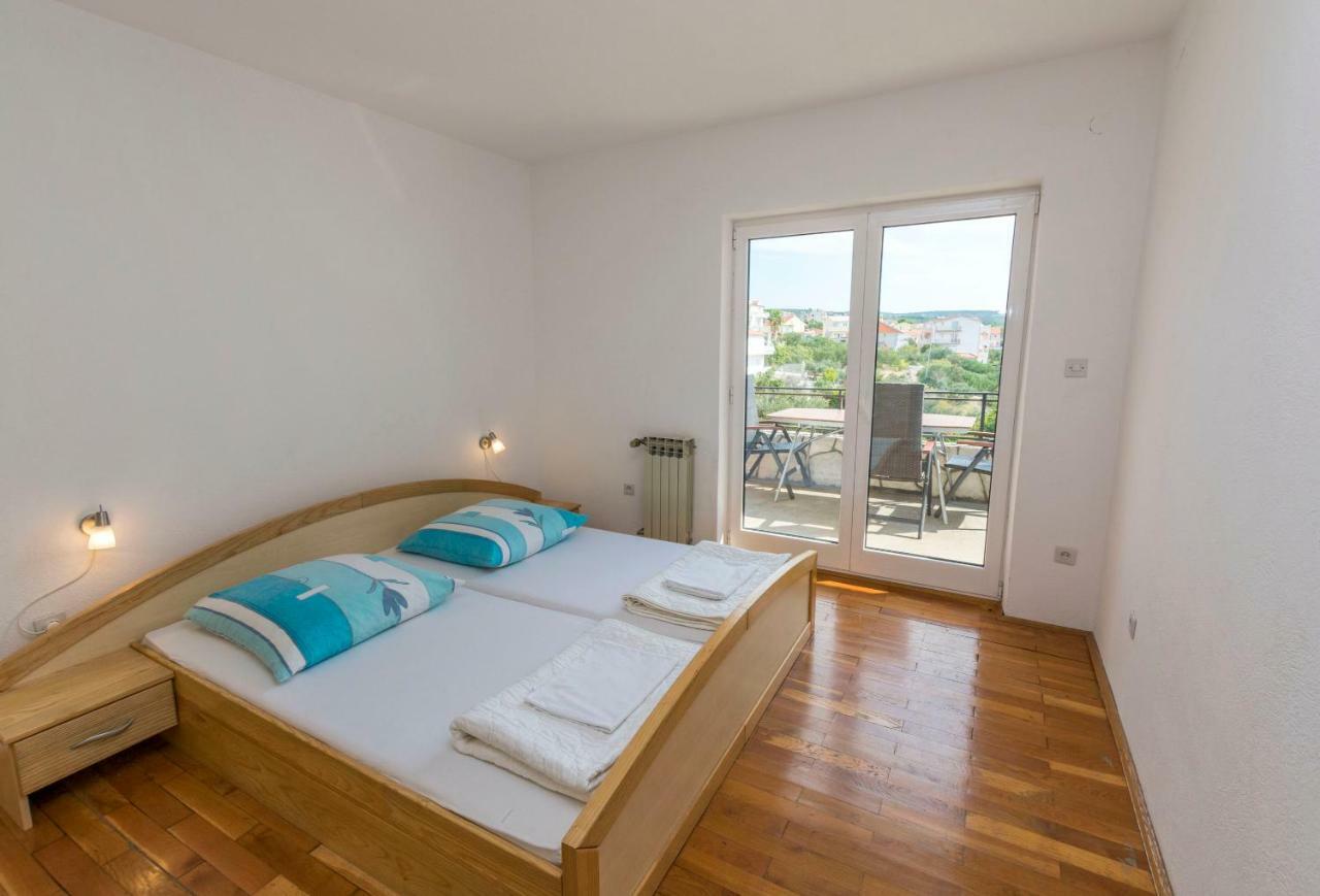 Apartments Jelka Primosten Luaran gambar