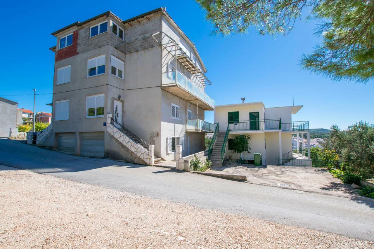 Apartments Jelka Primosten Luaran gambar